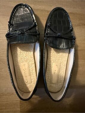 Charles By Charles David Black Croc-Embossed Loafers